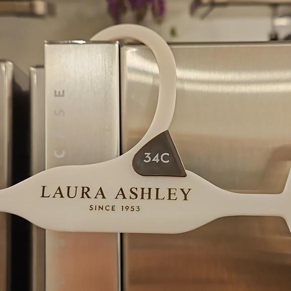 💕LAURA ASHLEY💕 Comfort Push Up Bras (2 Pack) Pink Checkers & Navy Blue 34C NWT - Picture 13 of 16